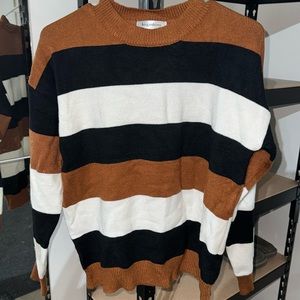 Crew neck striped sweater